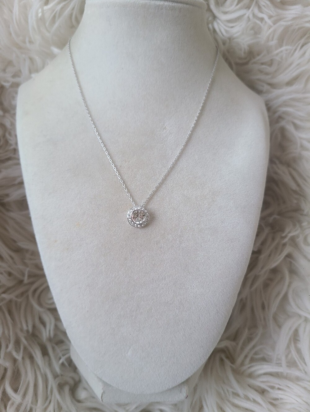 Swarovski Silver Angelic Crystal Halo Pendant Necklace- Excellent Condition